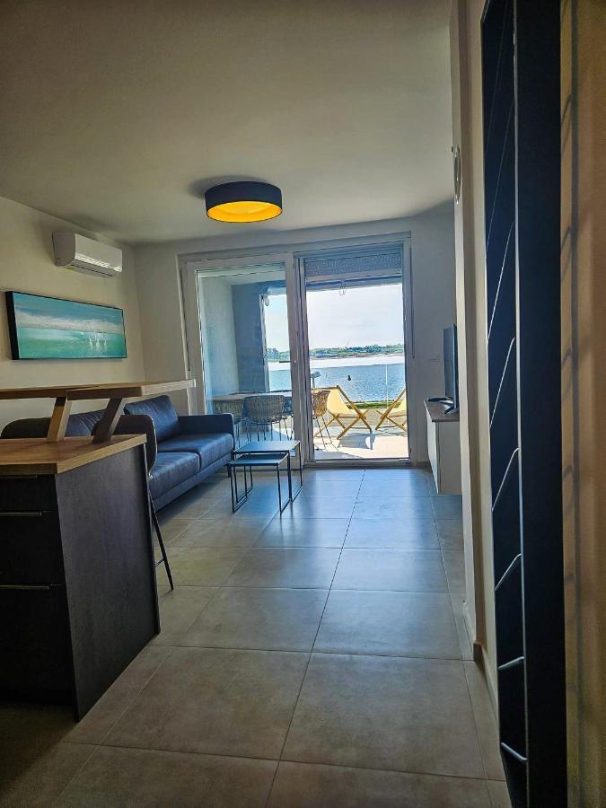 Aenona Beach Apartment Nin Luaran gambar